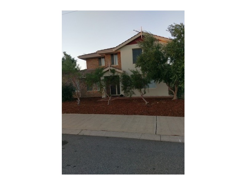 2/42 Churchill Avenue, Dudley Park WA 6210