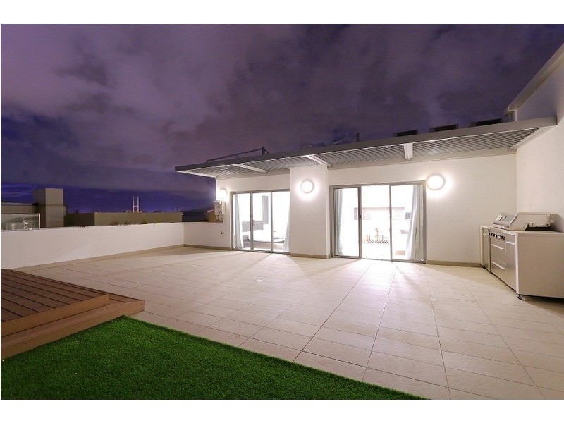 502/122 Brown Street, East Perth WA 6004