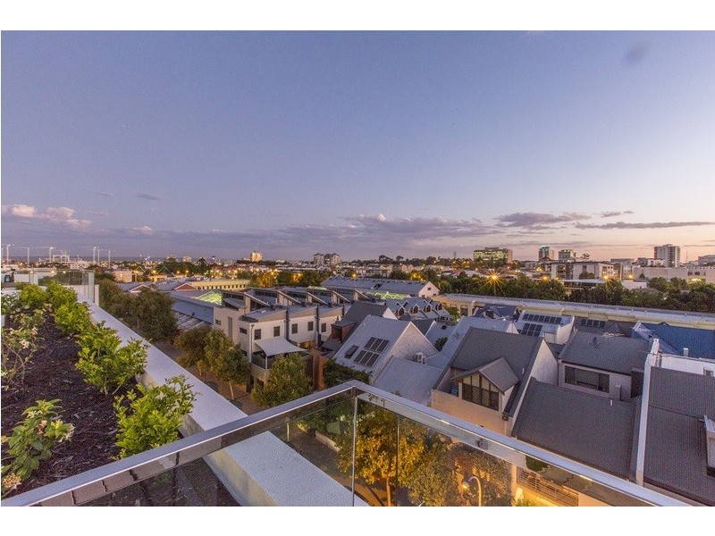 502/122 Brown Street, East Perth WA 6004