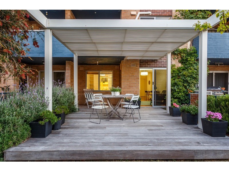 2/23 Avonmore Terrace, Cottesloe WA 6011