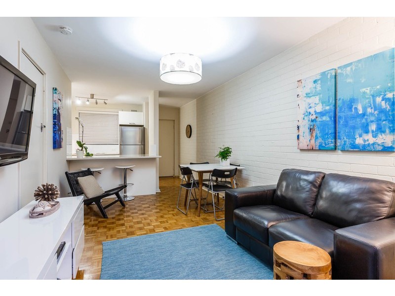 2/23 Avonmore Terrace, Cottesloe WA 6011