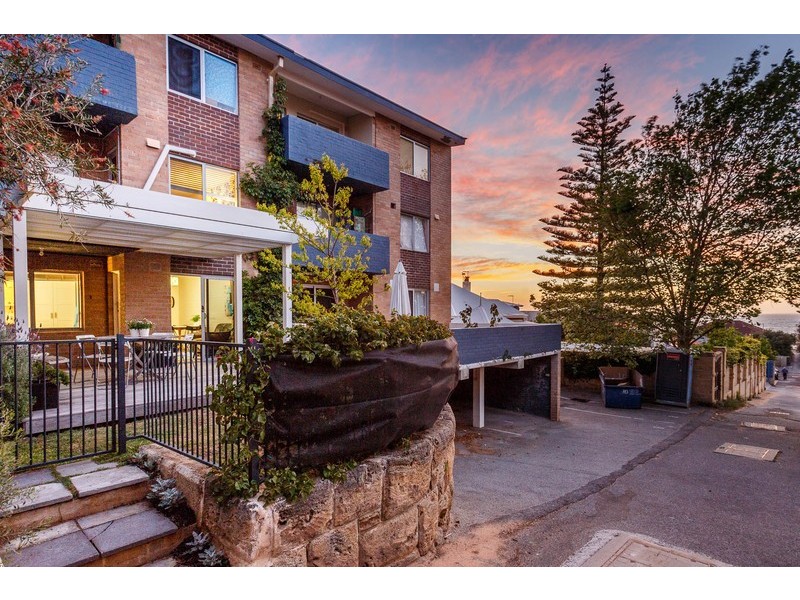 2/23 Avonmore Terrace, Cottesloe WA 6011