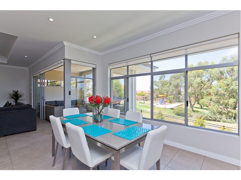 5 Dorset Cove, Mount Claremont WA 6010