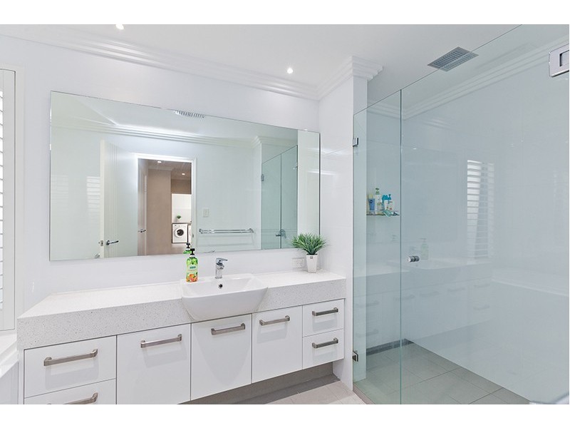 5 Dorset Cove, Mount Claremont WA 6010