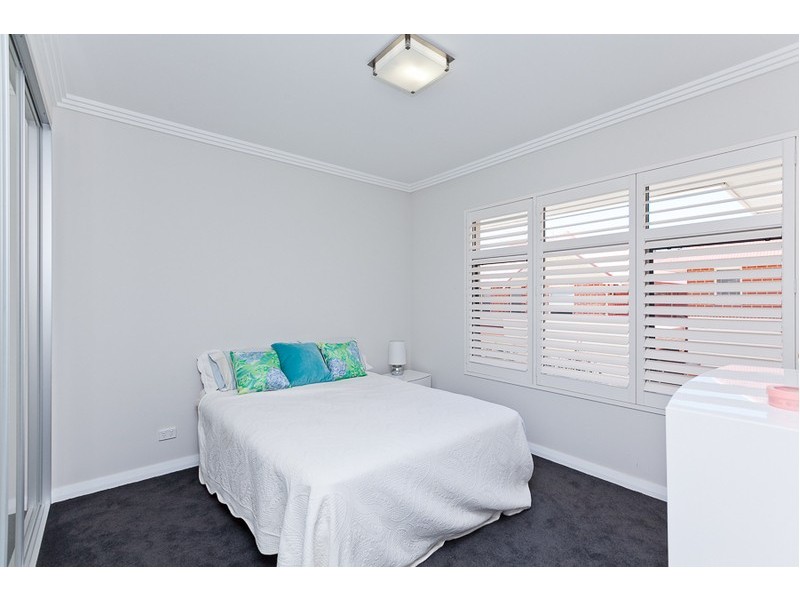 5 Dorset Cove, Mount Claremont WA 6010