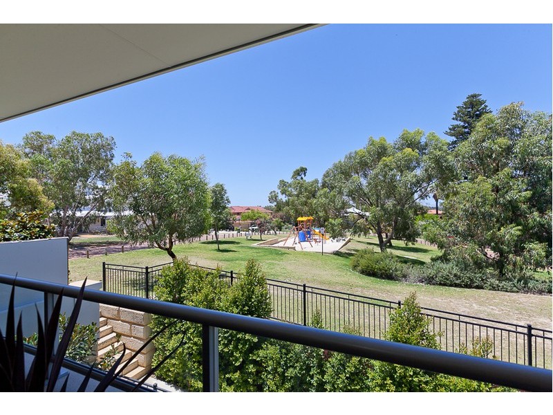 5 Dorset Cove, Mount Claremont WA 6010