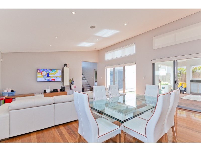 27 Vaucluse Circuit, Belmont WA 6104