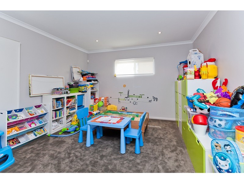 27 Vaucluse Circuit, Belmont WA 6104