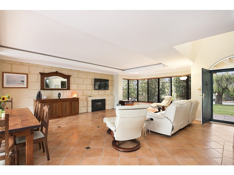 143 View Terrace, Bicton WA 6157