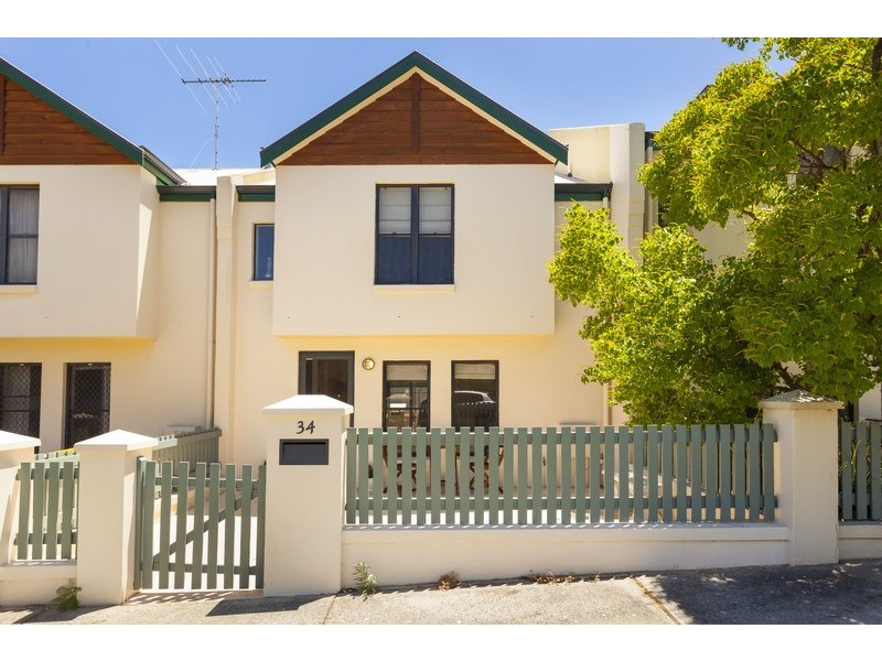 34 Speedy Cheval Street, East Fremantle WA 6158