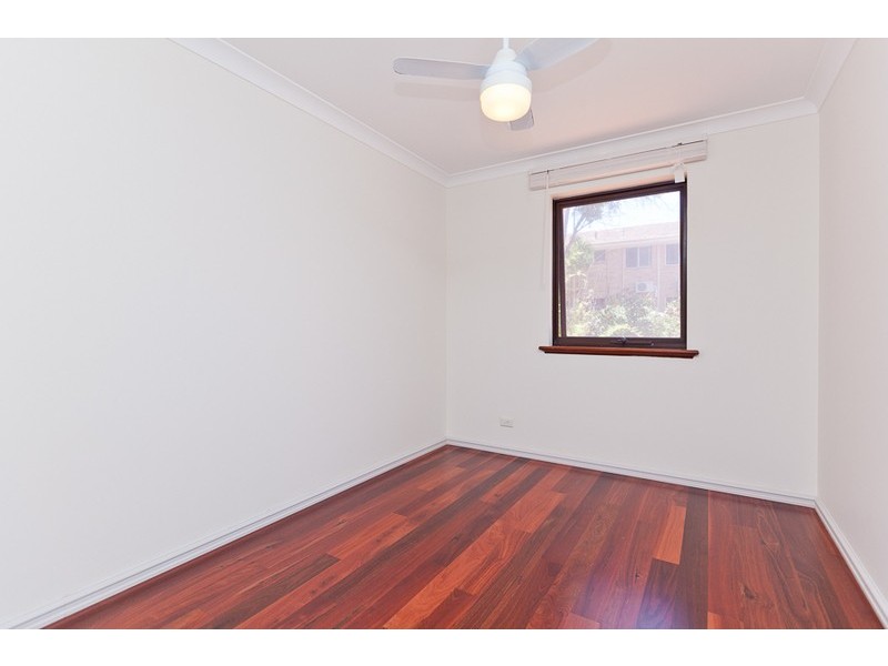 4/15 Cook Street, Crawley WA 6009