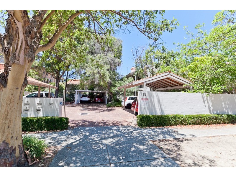 4/15 Cook Street, Crawley WA 6009