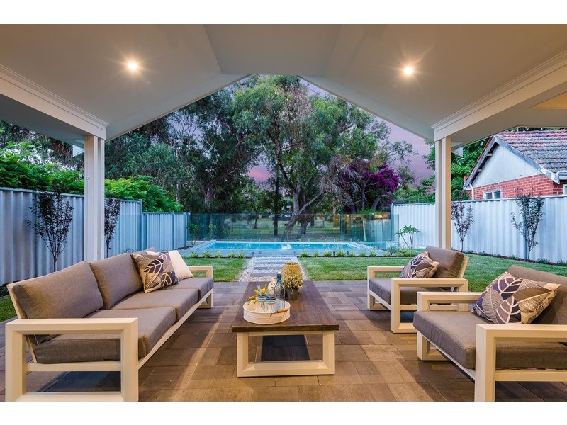 4 Bournville Street, Floreat WA 6014