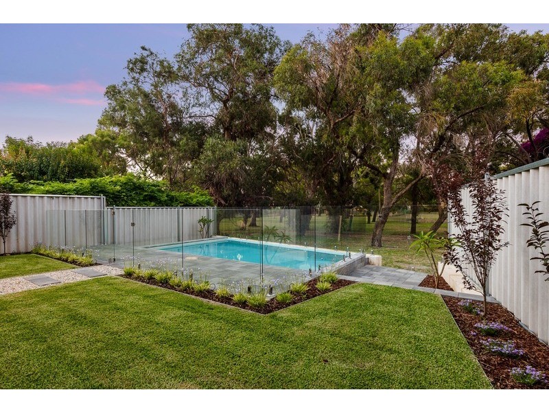 4 Bournville Street, Floreat WA 6014