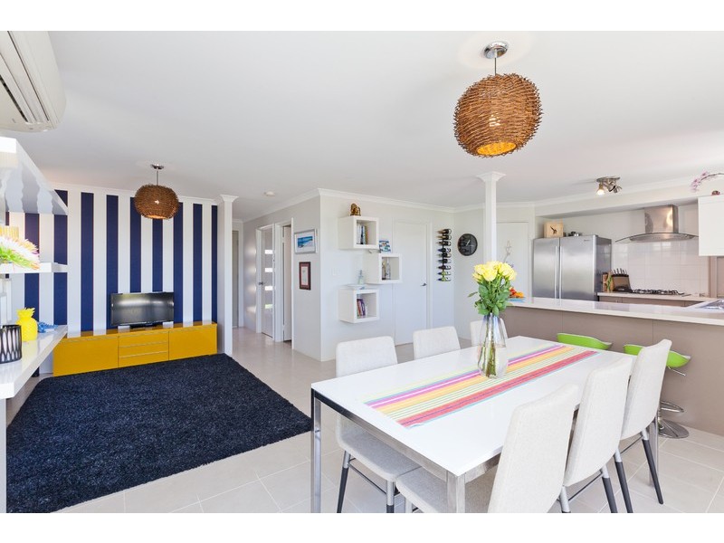 4 Vickridge Close, Beaconsfield WA 6162