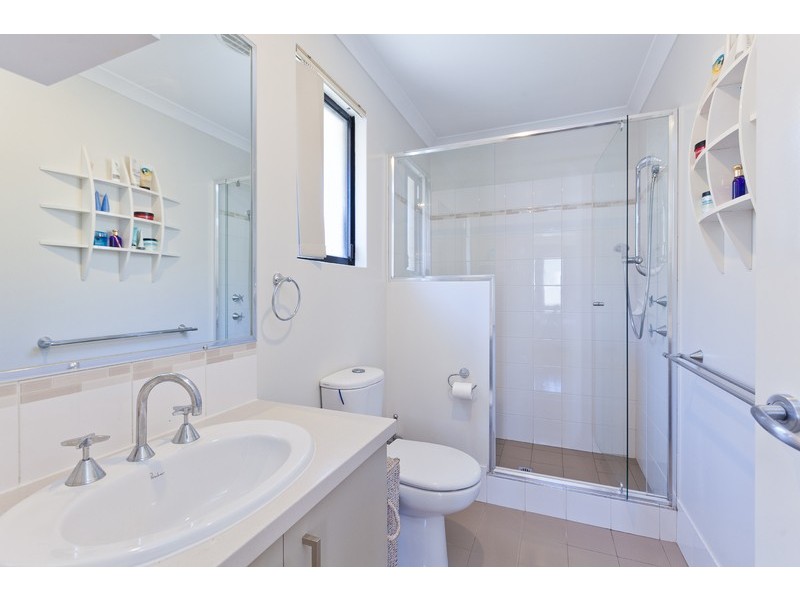 4 Vickridge Close, Beaconsfield WA 6162