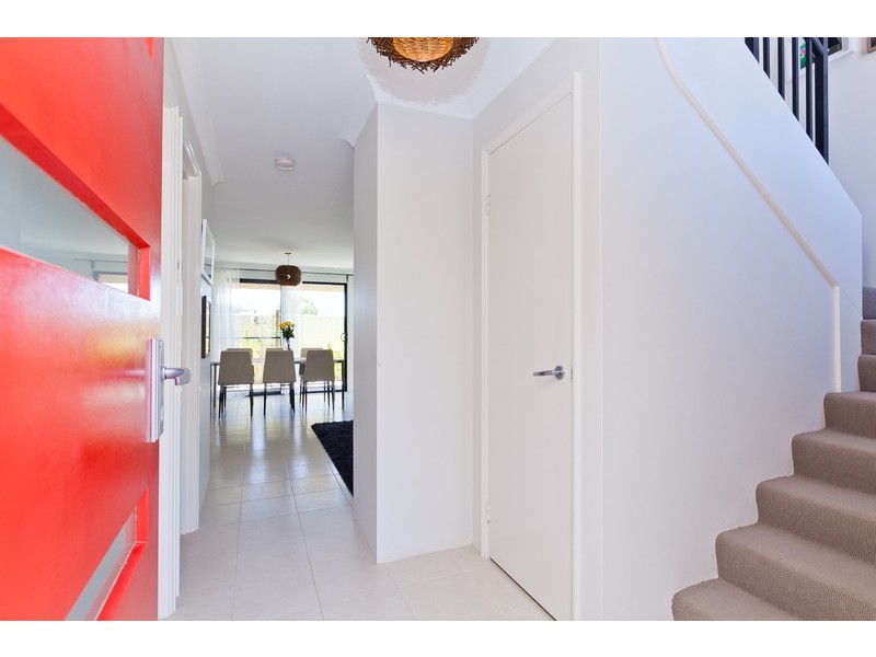 4 Vickridge Close, Beaconsfield WA 6162