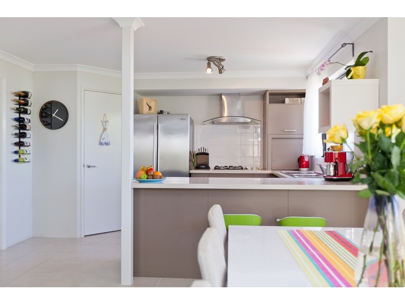 4 Vickridge Close, Beaconsfield WA 6162