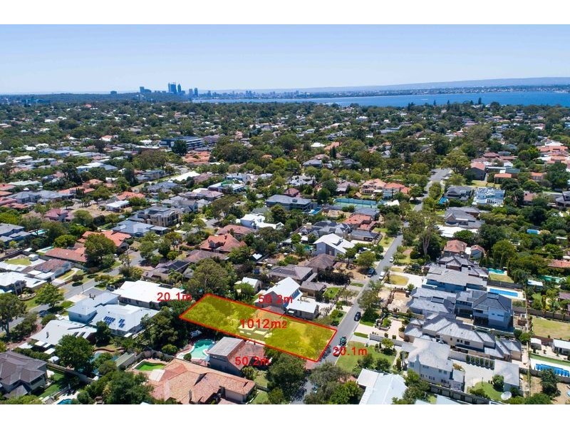 77 Viking Road, Dalkeith WA 6009