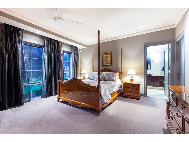 36 Windarra Drive, City Beach WA 6015