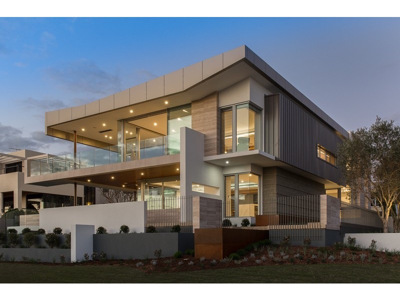 8 Taworri Way, City Beach WA 6015