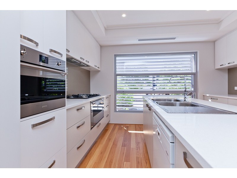 14A The Avenue, Crawley WA 6009