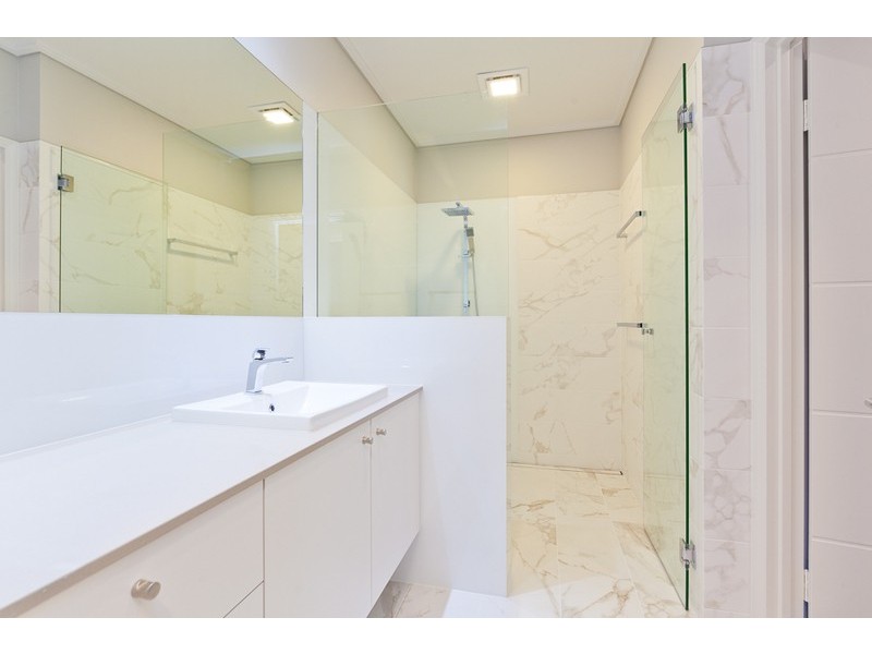 14A The Avenue, Crawley WA 6009