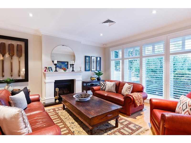 72 Waratah Avenue, Dalkeith WA 6009
