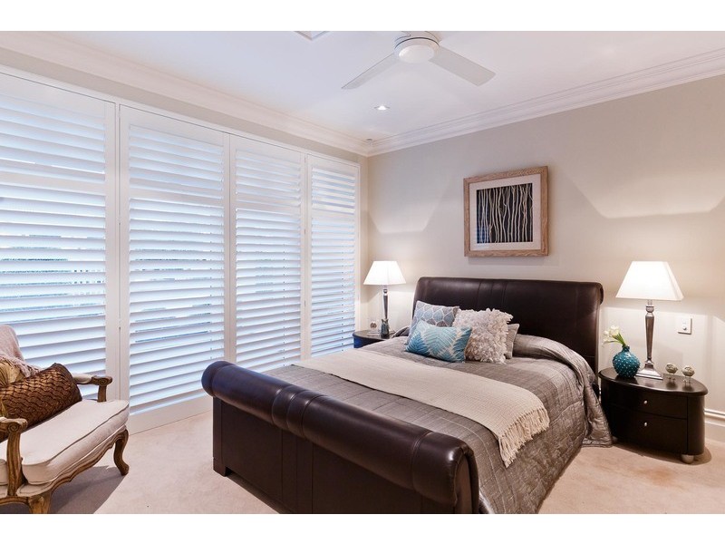 72 Waratah Avenue, Dalkeith WA 6009
