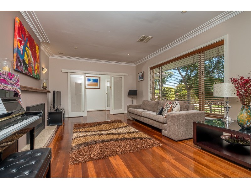 3 East Lorne Street, Floreat WA 6014
