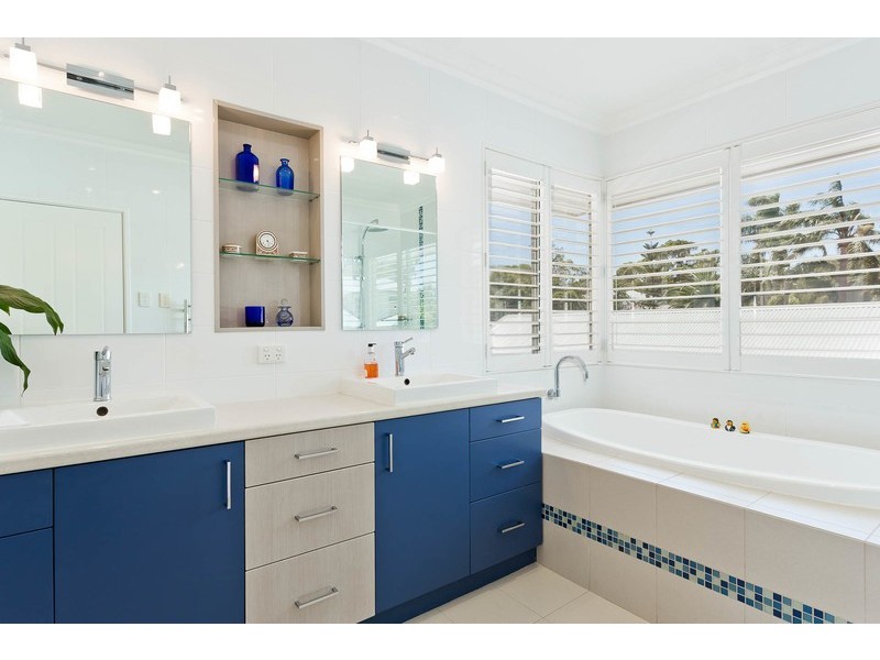 66 Dunrossil Place, Wembley Downs WA 6019