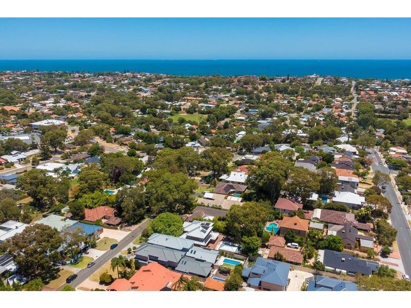 66 Dunrossil Place, Wembley Downs WA 6019