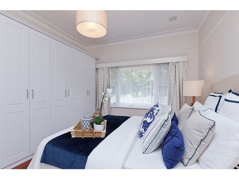 13 Robinson Street, Nedlands WA 6009