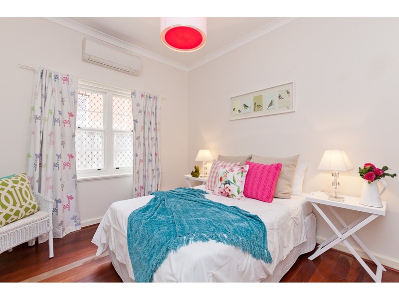 13 Robinson Street, Nedlands WA 6009