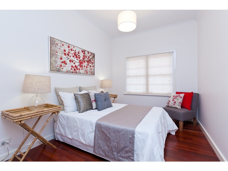 13 Robinson Street, Nedlands WA 6009