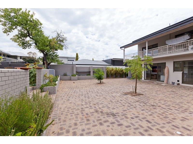 188 Preston Point Road, East Fremantle WA 6158