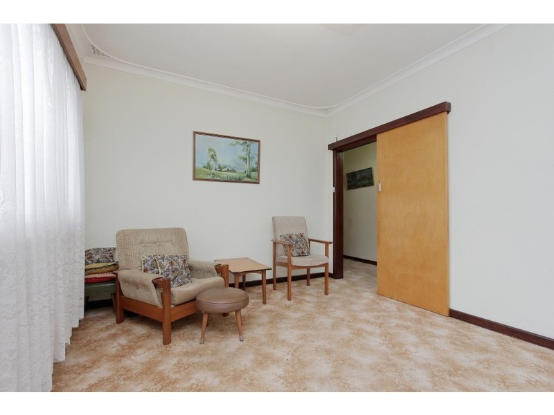 281 Grand Promenade, Dianella WA 6059