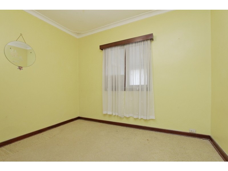 281 Grand Promenade, Dianella WA 6059