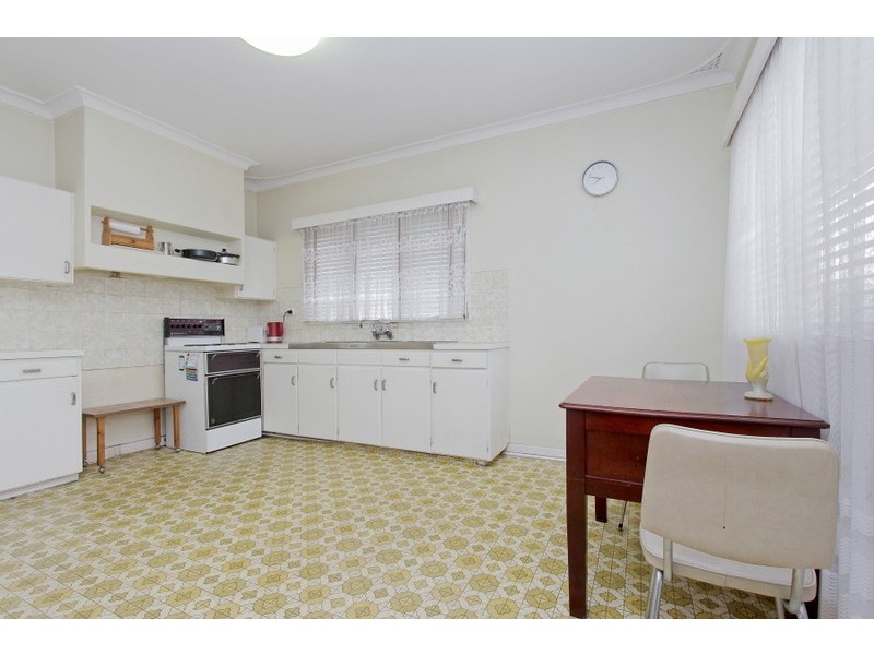 281 Grand Promenade, Dianella WA 6059