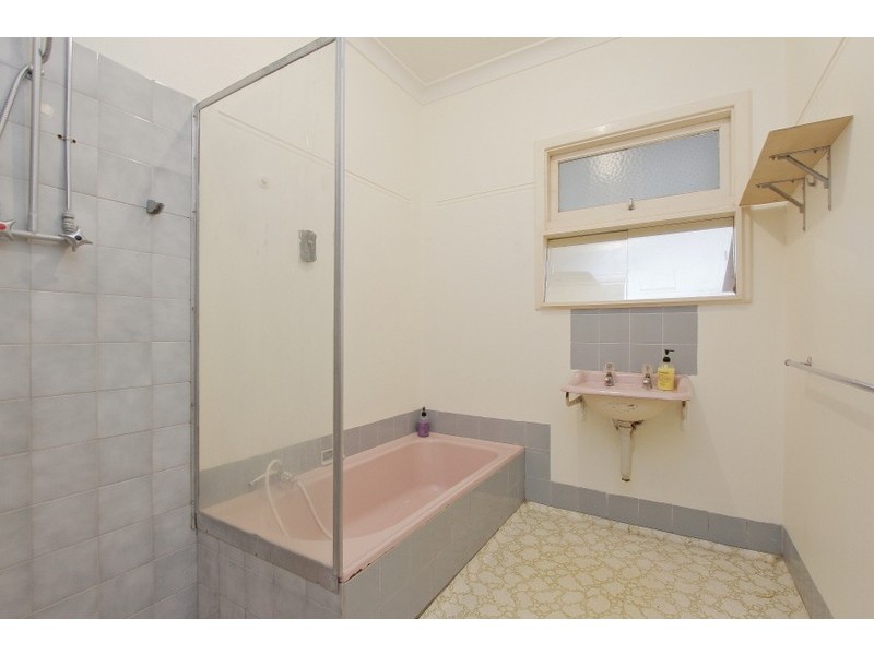 281 Grand Promenade, Dianella WA 6059