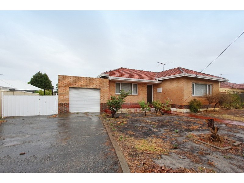 281 Grand Promenade, Dianella WA 6059