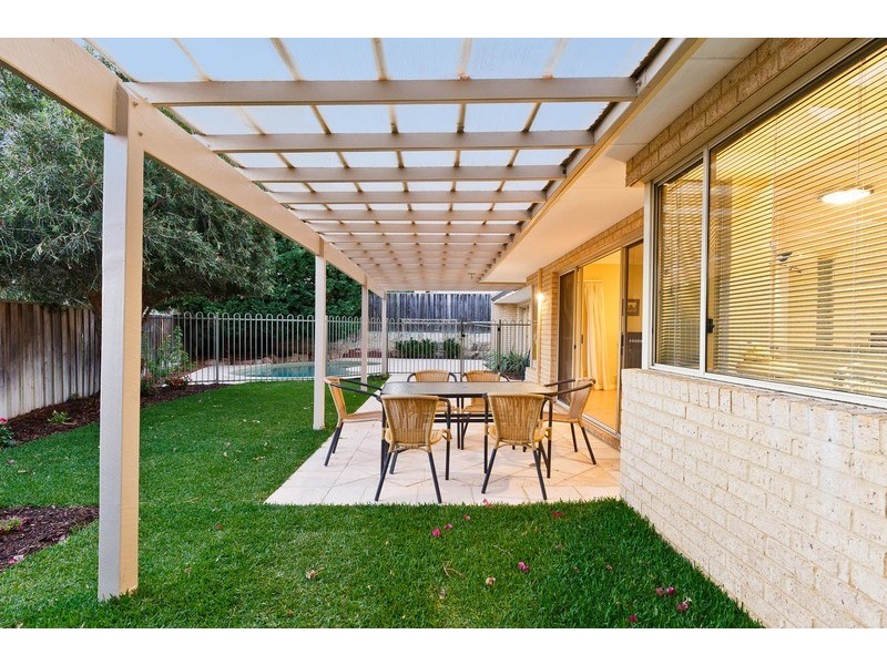 1 Cochram Court, Mount Claremont WA 6010