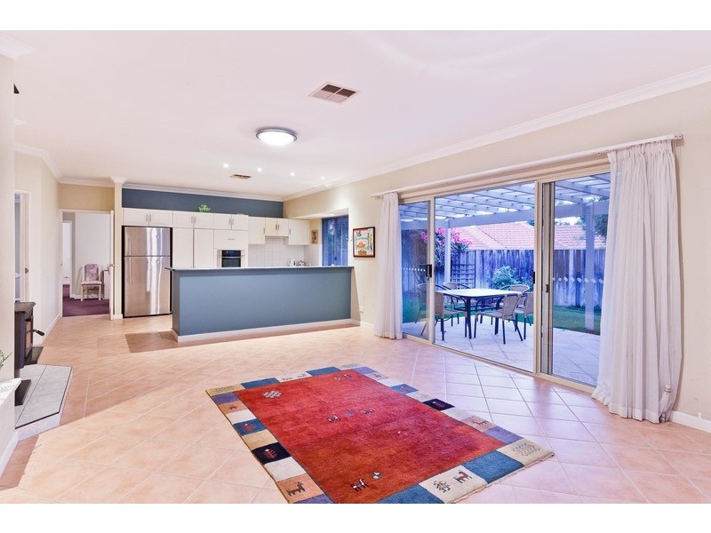 1 Cochram Court, Mount Claremont WA 6010