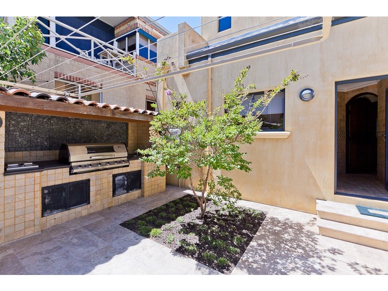 3 Keel Place, North Fremantle WA 6159