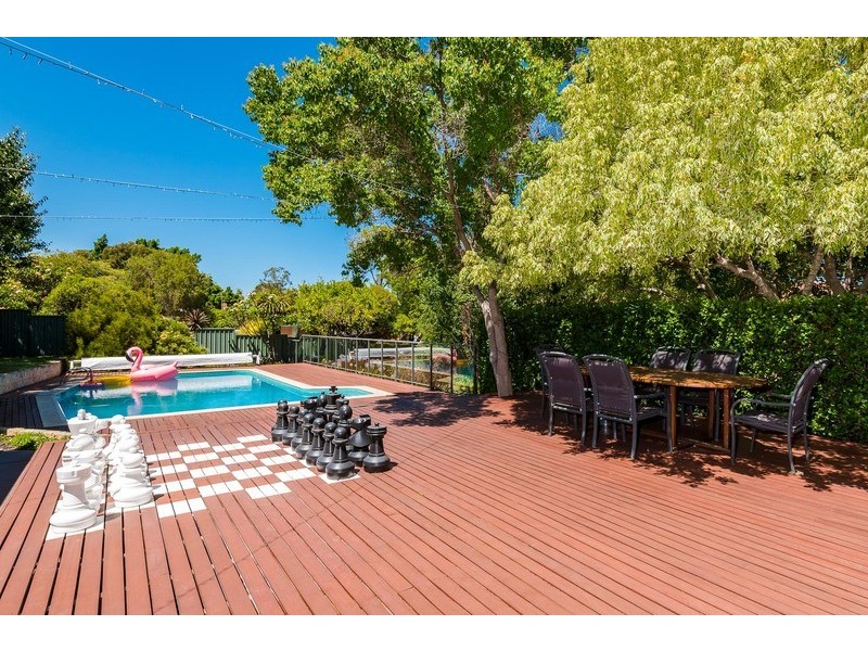 119 Hale Road, Wembley Downs WA 6019