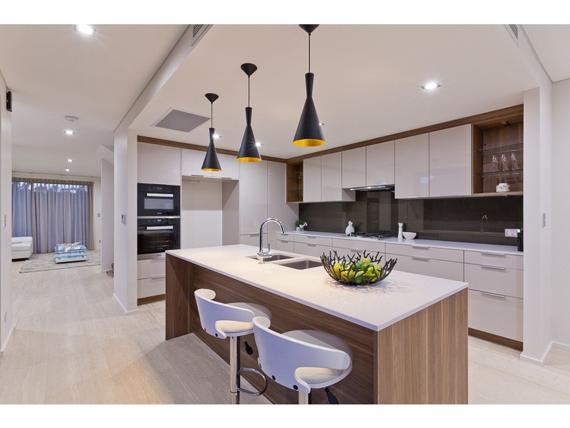 1 Champion Crescent, Floreat WA 6014