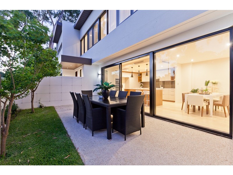 1 Champion Crescent, Floreat WA 6014