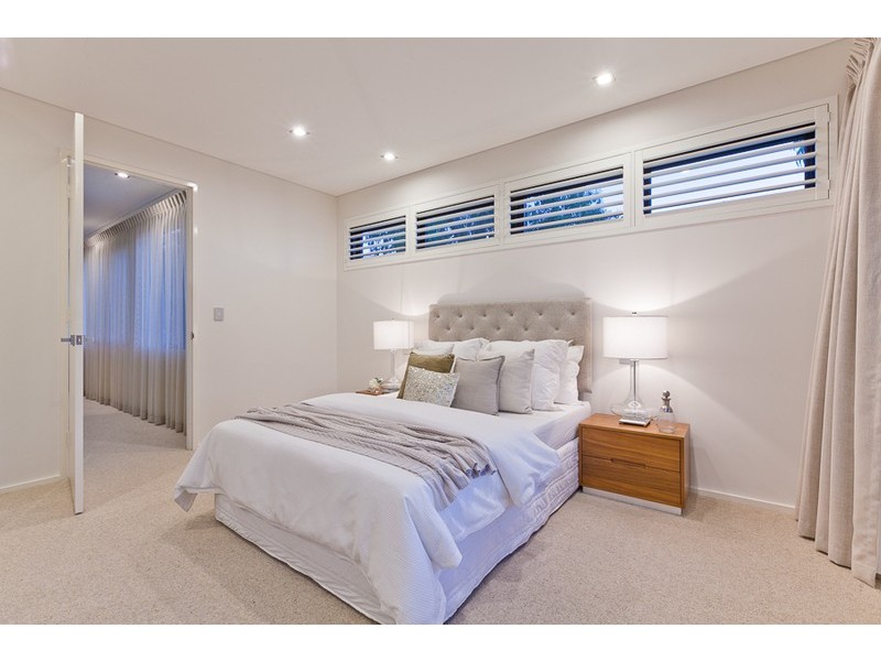 1 Champion Crescent, Floreat WA 6014