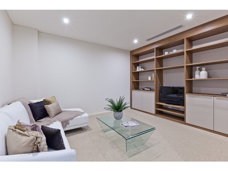 1 Champion Crescent, Floreat WA 6014
