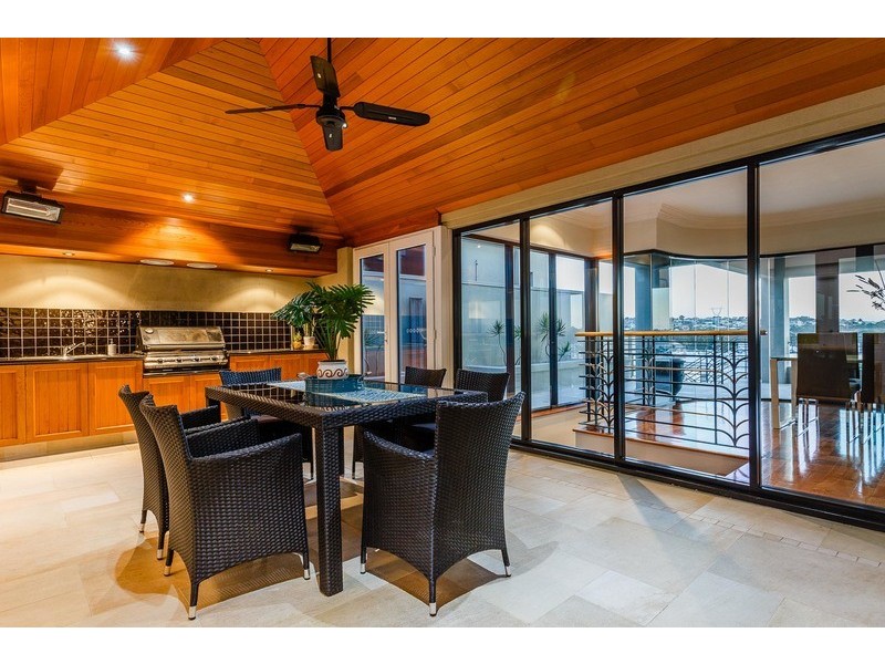 10 Helpman Close, Mosman Park WA 6012